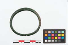 Foto von Bronzeperlarmreif (NHMW-PRAE-025229)